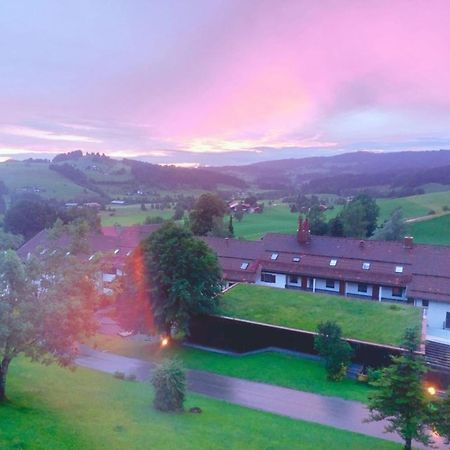 Berg-Juwel Hallenbad Mit Sauna Apartment Missen-Wilhams Exterior foto